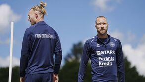 Eriksen de cabeça limpa num regresso especial
