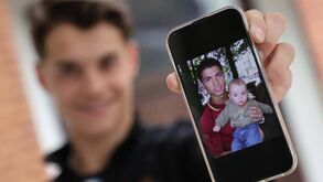 Rodrigo e Tiago, os irmãos com forte ligação à Seleção: até há uma foto ao colo de… Cristiano Ronaldo