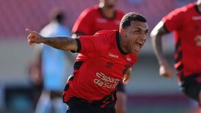 Petterson a um passo de reforçar o ataque do Estrela da Amadora