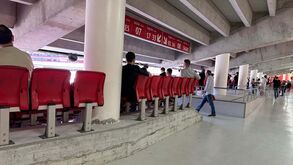 Notícia Record: Benfica aumenta lotação da Luz em 950 lugares
