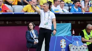 Jogadores da Ucrânia expulsaram selecionador do balneário após derrota com a Roménia no Euro'2024