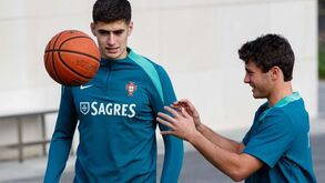 Dos melhores que treinou à ascensão de António Silva e João Neves: Vítor Couto lembra 17 anos no Seixal