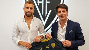 Paulinho assina pelo Ac. Viseu