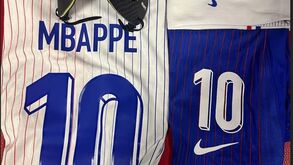 Está desfeito o mistério da máscara de Mbappé