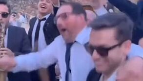 Paulinho dá show no casamento de Nuno Santos a tocar a música... de Paulinho