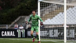 João Carvalho eleito melhor guarda-redes da Liga Revelação 2023/24