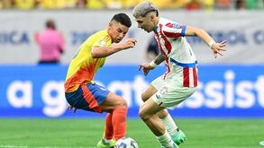 Classe de James Rodríguez conduz Colômbia à vitória sobre Paraguai na Copa América