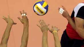 Treinador de voleibol condenado a 60 anos de prisão por violação de adolescentes