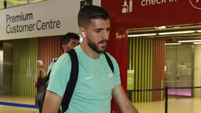 Paulinho assinou pelo Toluca e é hoje apresentado