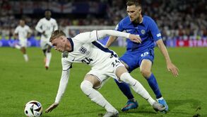 A crónica do Inglaterra-Eslovénia, 0-0: serviços mínimos só servem até aqui