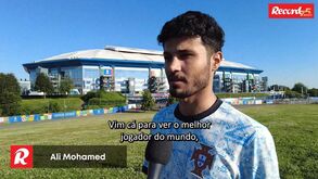 Viajou do Iémen para ver CR7 e até sabe parte do hino português: equipa de reportagem de Record encontrou um fã especial