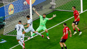 Uma exibição a roçar o miserável