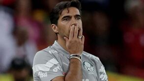 Palmeiras de Abel Ferreira perde com o Fortaleza ao som de 'olés'