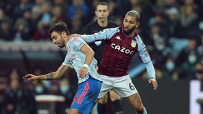 Douglas Luiz vai ao médico em Las Vegas e depois assina pela Juventus