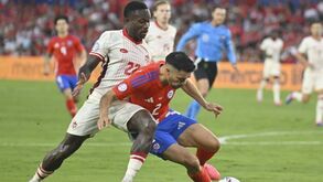 Canadá anula Chile e segue com Argentina para os 'quartos' da Copa América