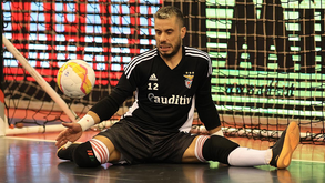 Benfica anuncia saída de dois guarda-redes 