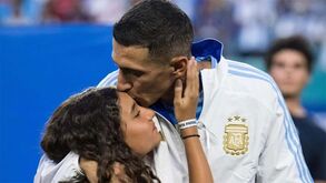 Di María entrou em campo com a filha: «Um momento inesquecível»