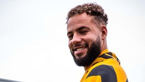 Renato Soares continua na Liga 3 ao serviço do Lusitânia de Lourosa