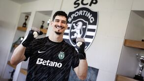 Kovacevic é único mas há juventude: o que esperar do 1.º dia do Sporting no relvado