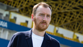 Ian Cathro promete muita energia em português: «As primeiras impressões são muito boas»