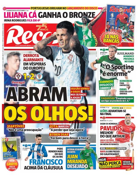 Descarregar capa em PDF de alta resolução