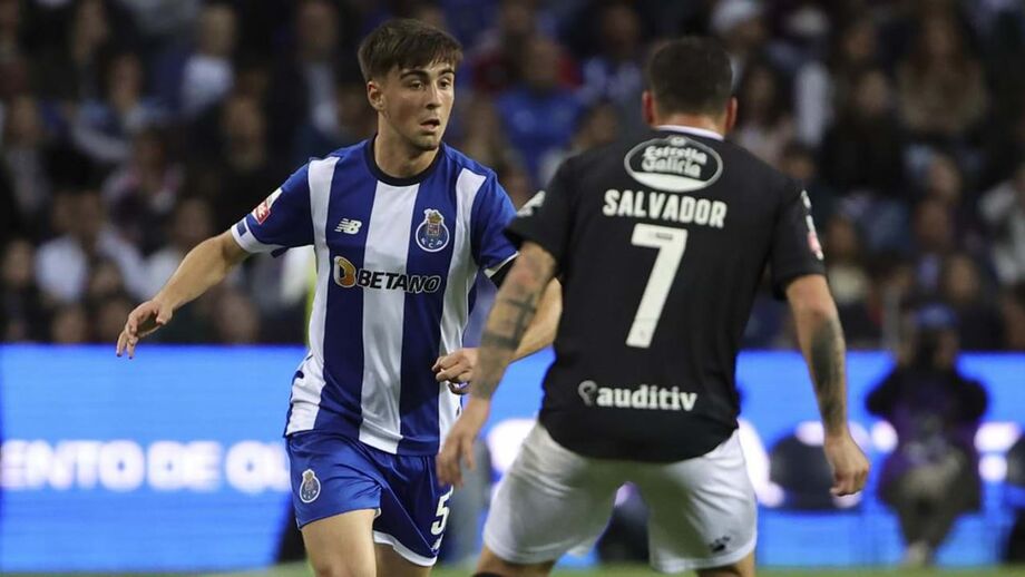 Martim Fernandes vai manter-se na esfera da equipa A