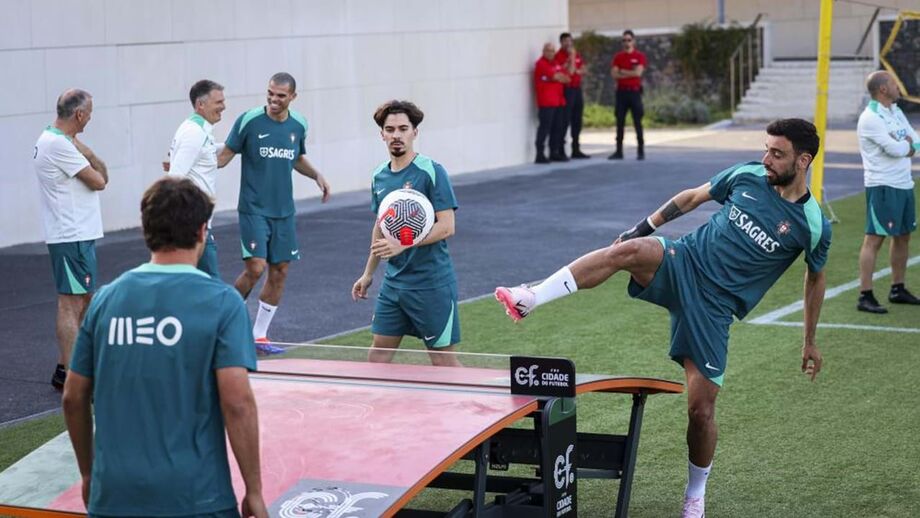 Pepe em fundo