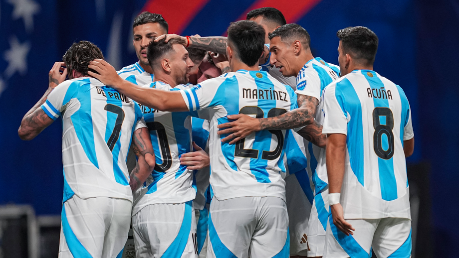 Argentina inicia defesa do título da Copa América com triunfo sobre Canadá