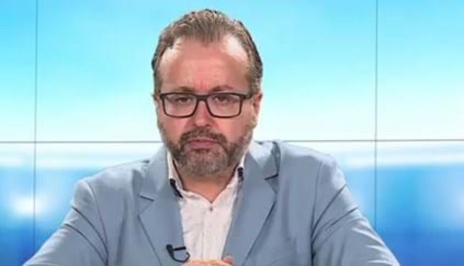 Salários dos funcionários sofrem mais um atraso 