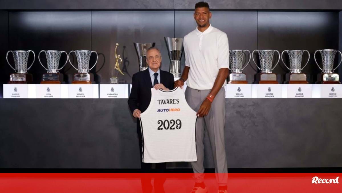 Edy Tavares renova por cinco épocas com Real Madrid