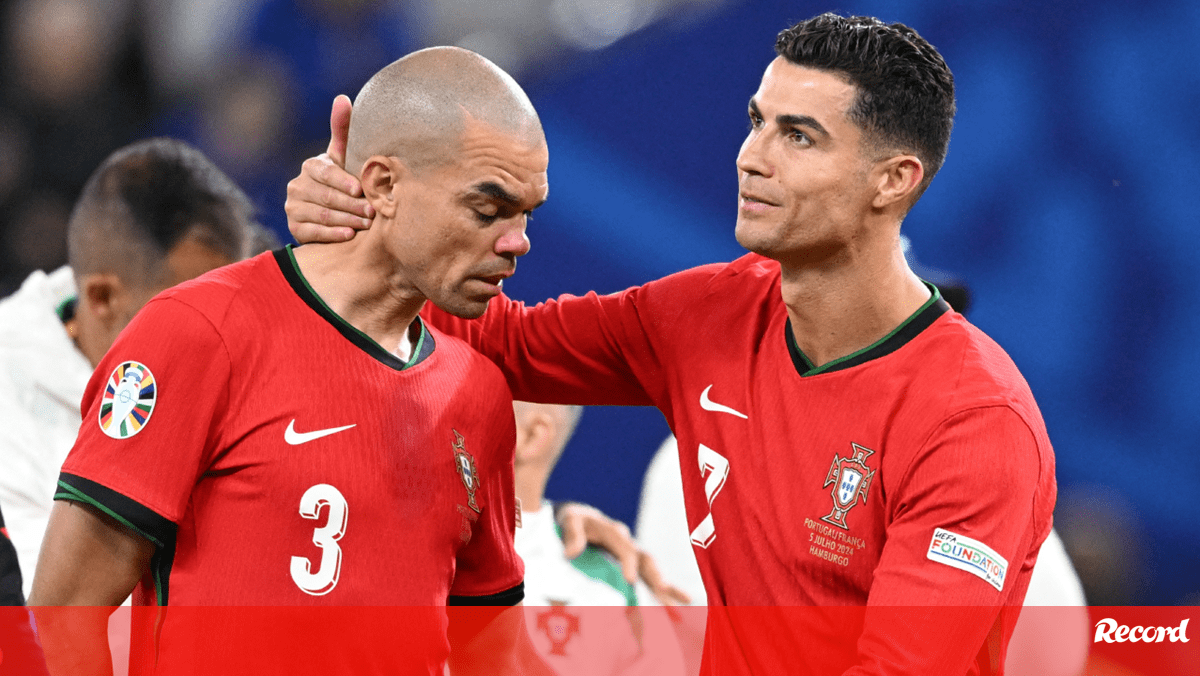 Pepe e o abraço a Cristiano Ronaldo: «Significa muito, mas vou ter oportunidade para falar»