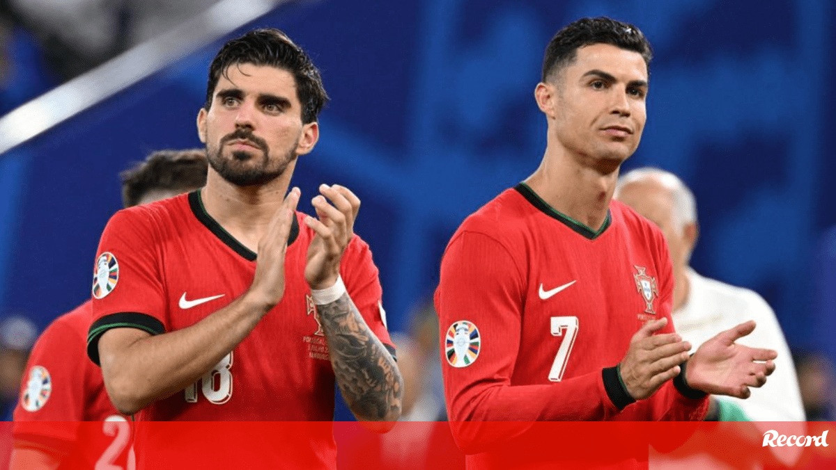 Rúben Neves e o abraço entre Pepe e Cristiano Ronaldo: «Mereciam sair com uma vitória»