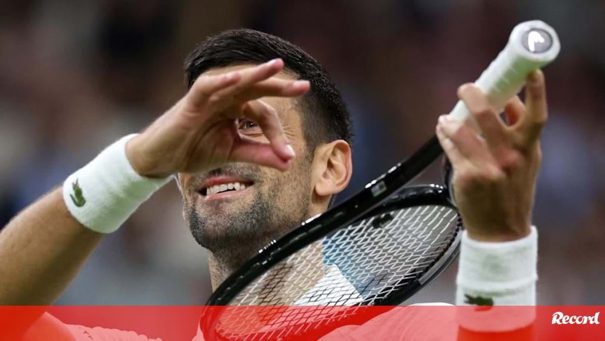 Novak Djokovic pela 15.ª vez nos quartos de final de Wimbledon