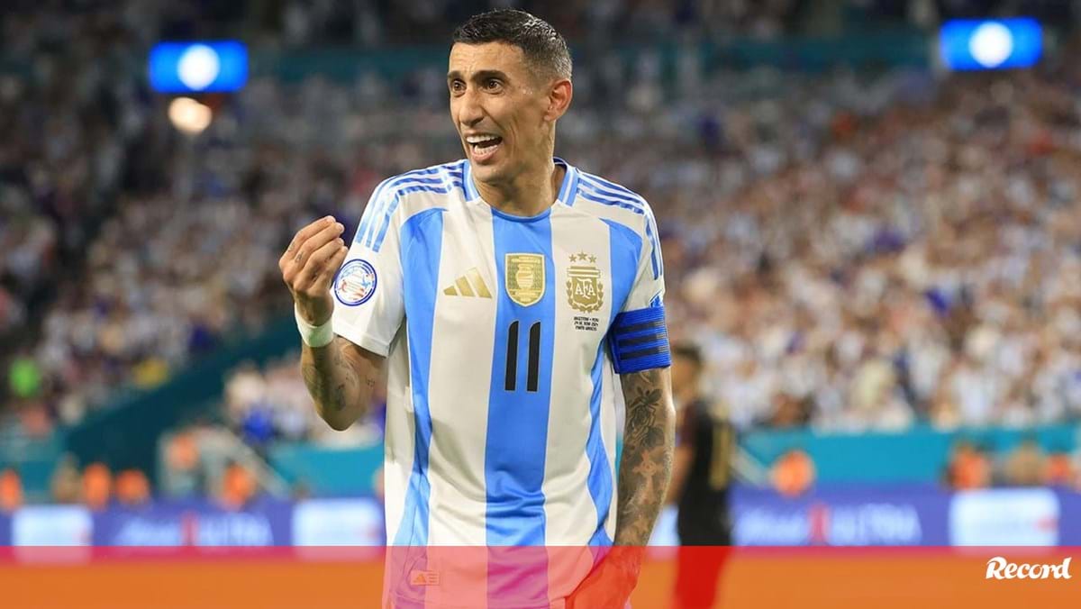 Besiktas acelera por Di María