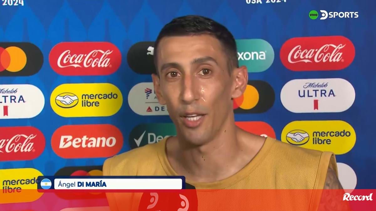 Di María em lágrimas ao falar do fim do percurso na seleção argentina: «Dei sempre a vida por esta camisola»