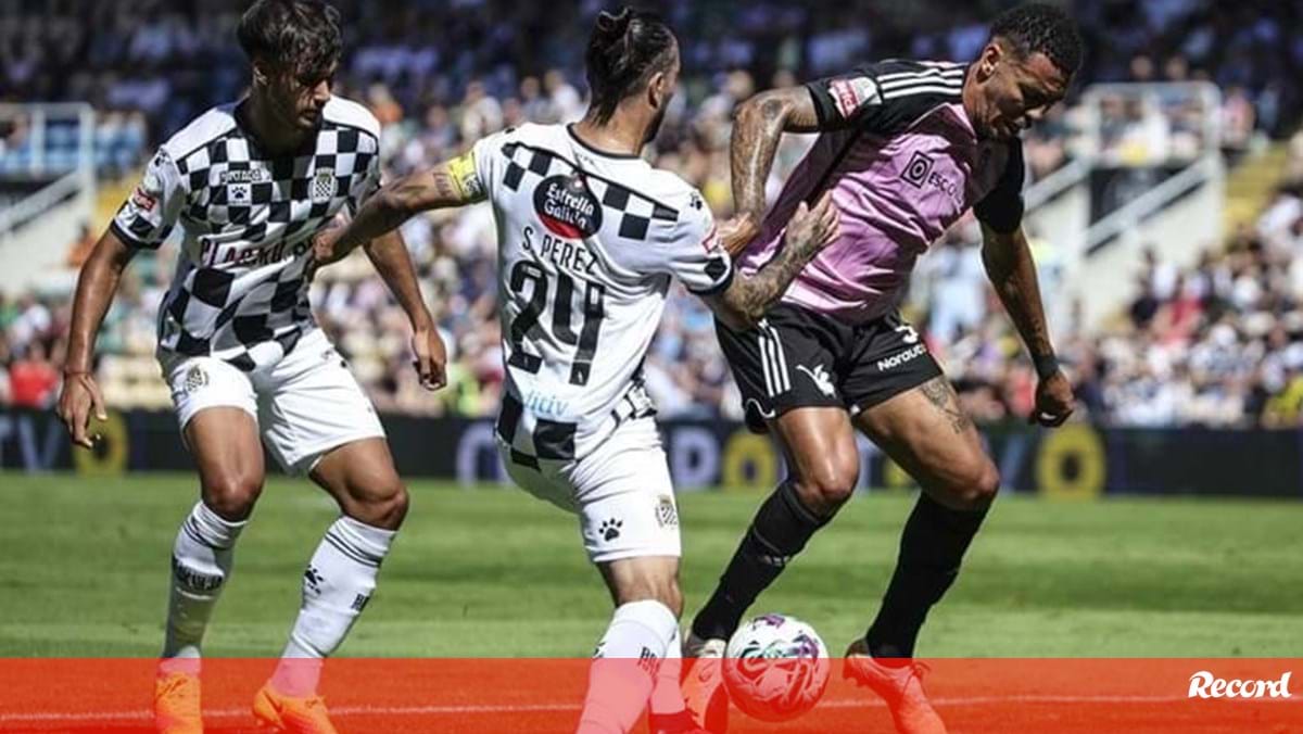 Boavista e Casa Pia cancelam jogo de preparação... por se enfrentarem no início do campeonato