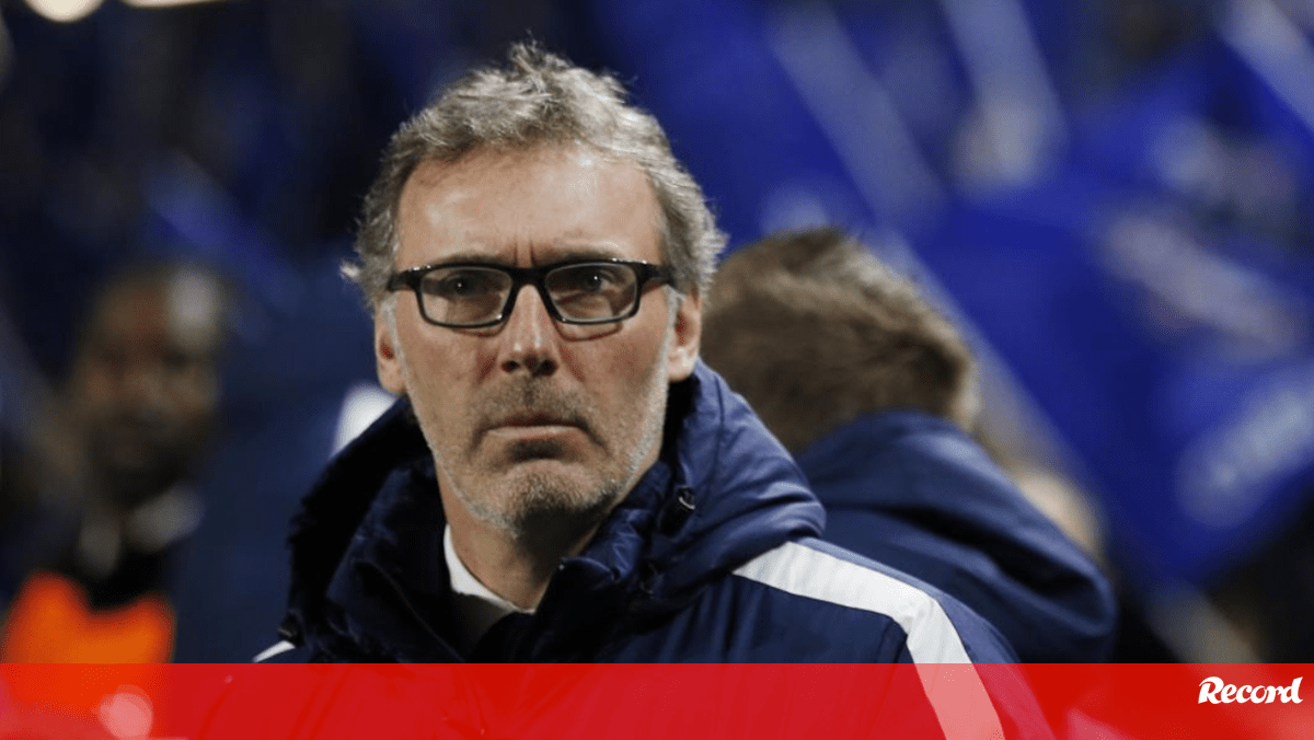 Laurent Blanc prestes a rumar ao Al Ittihad