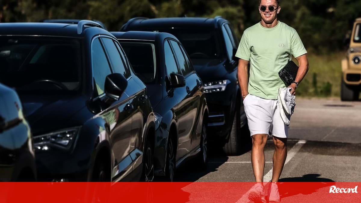 Gyökeres continua longe do relvado em mais um treino do Sporting