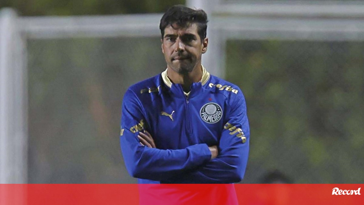 Palmeiras de Abel Ferreira volta a perder em casa