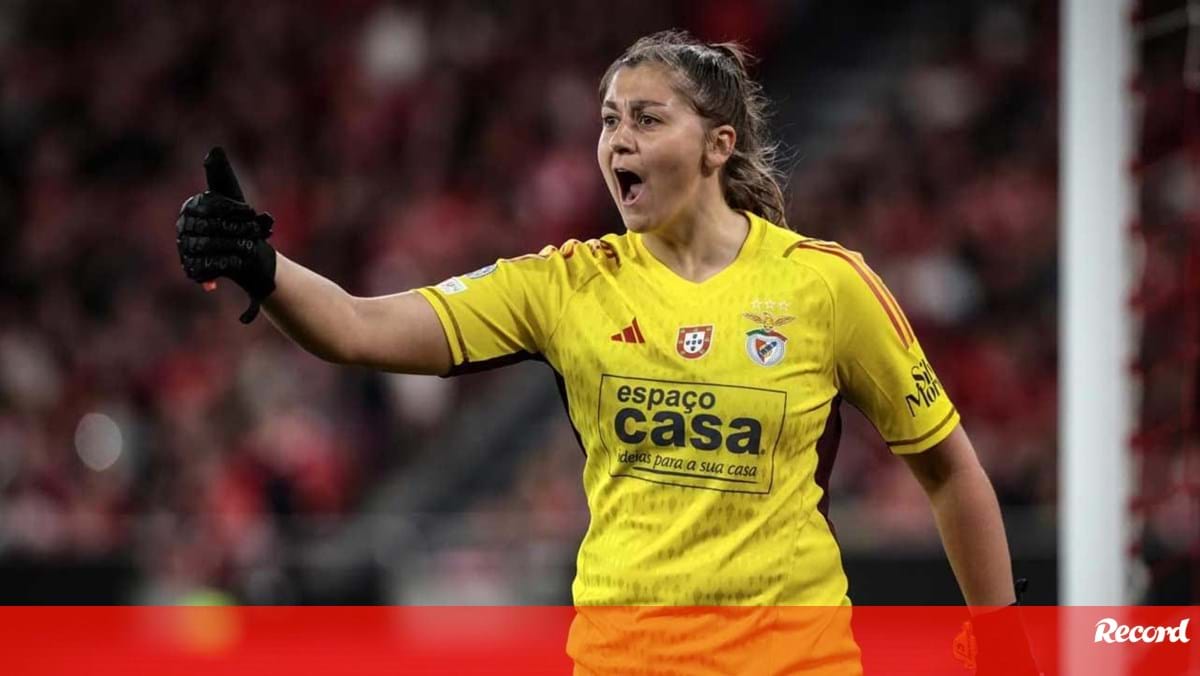 Andrea Falcón e Lena Pauels são baixas prolongadas no Benfica