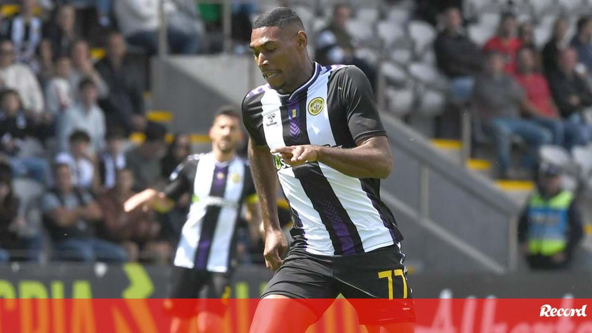 Gustavo Silva é o substituto de Jota Silva no V. Guimarães