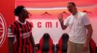 IShowSpeed conhece Ibrahimovic e leva um 'sermão' ao fim... de 5 segundos «Não é assim que se diz!»