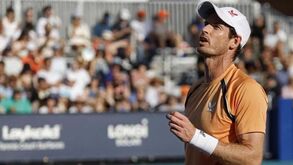 Andy Murray falha torneio de singulares em Wimbledon