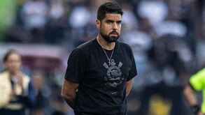 António Oliveira despedido do Corinthians