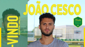 João Cesco oficial no Tondela até 2026