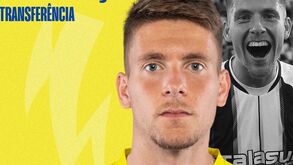 Oficial: José Fontán reforça a defesa do Arouca
