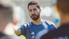 João Pereira já trabalha em Pina Manique: As imagens do 1.º treino do Casa Pia