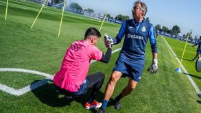 Treinador de guarda-redes do FC Porto considera Diogo Costa 