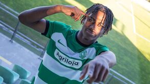 A segunda vida de Denilson Santos no Sporting: «É muitas vezes comparado ao Nuno Mendes»