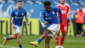 Oche Ochowechi sai do Feirense rumo à Ucrânia